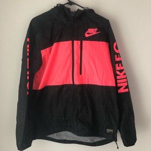 Niketown windbreaker
